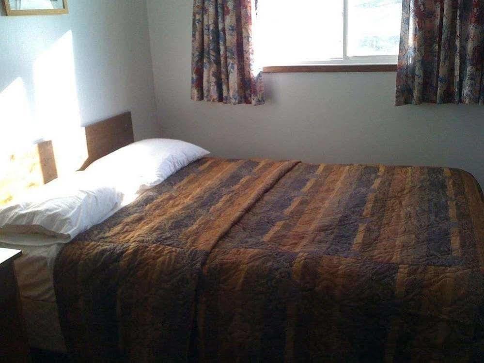 Moosomin Motel Dış mekan fotoğraf